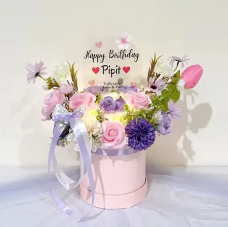 Bloom Box Akrilik Ucapan Ulang Tahun Cilacap
